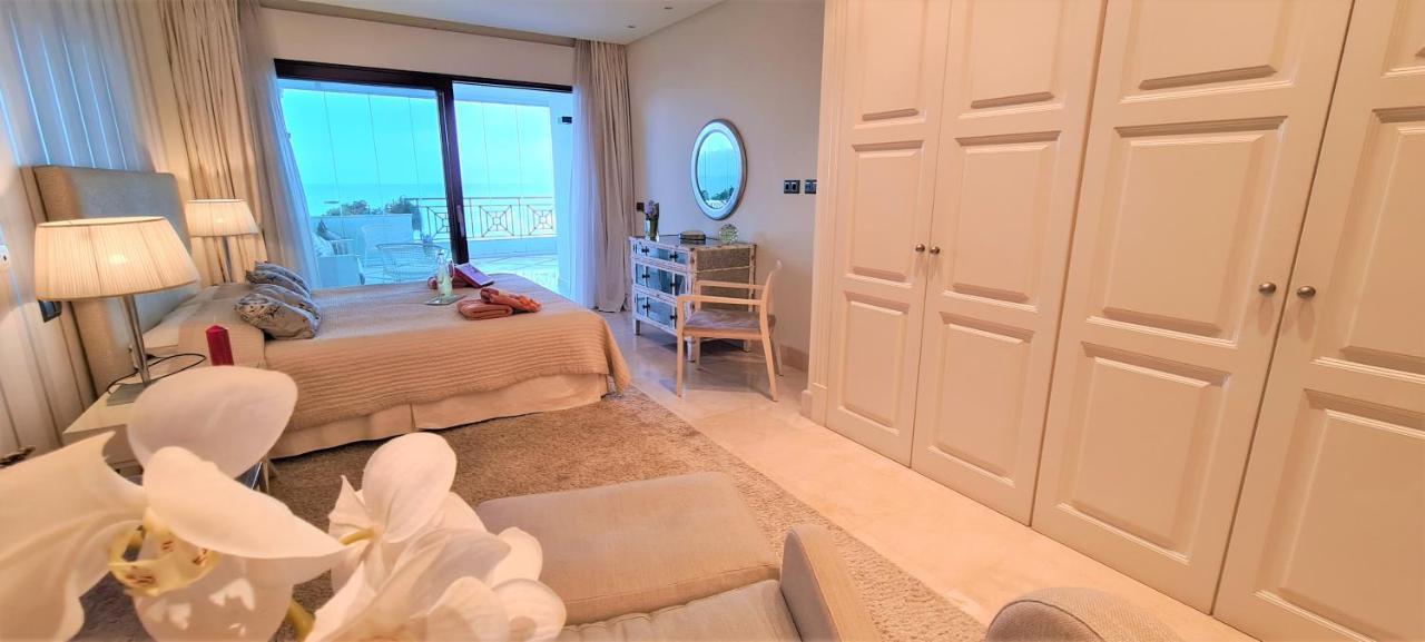 Luxury Apartment Frontal Beach In Doncella Beach Эстепона Экстерьер фото