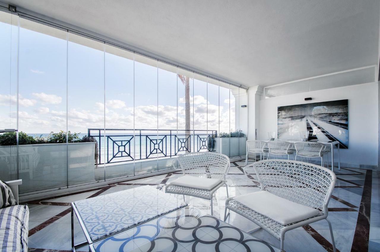 Luxury Apartment Frontal Beach In Doncella Beach Эстепона Экстерьер фото