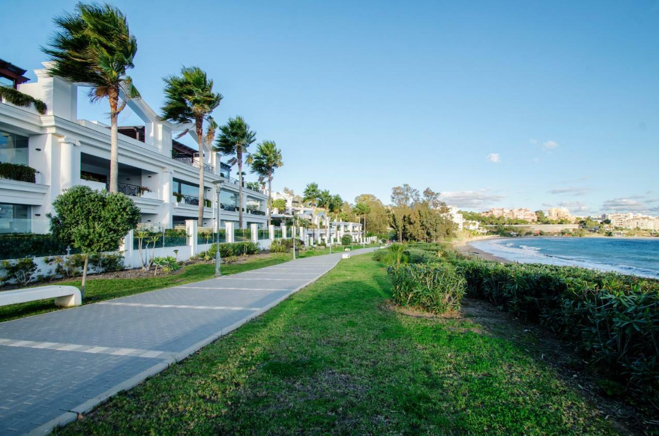 Luxury Apartment Frontal Beach In Doncella Beach Эстепона Экстерьер фото