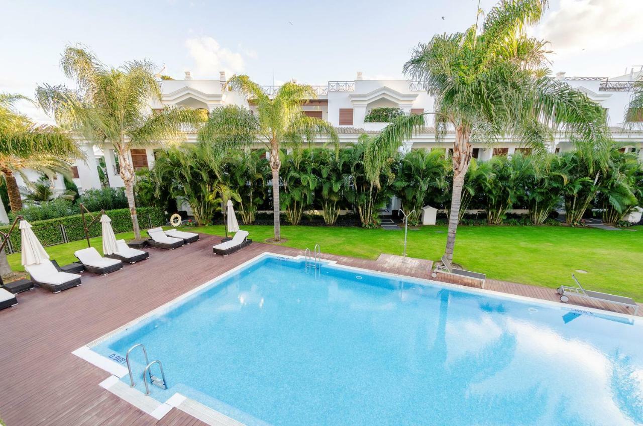 Luxury Apartment Frontal Beach In Doncella Beach Эстепона Экстерьер фото